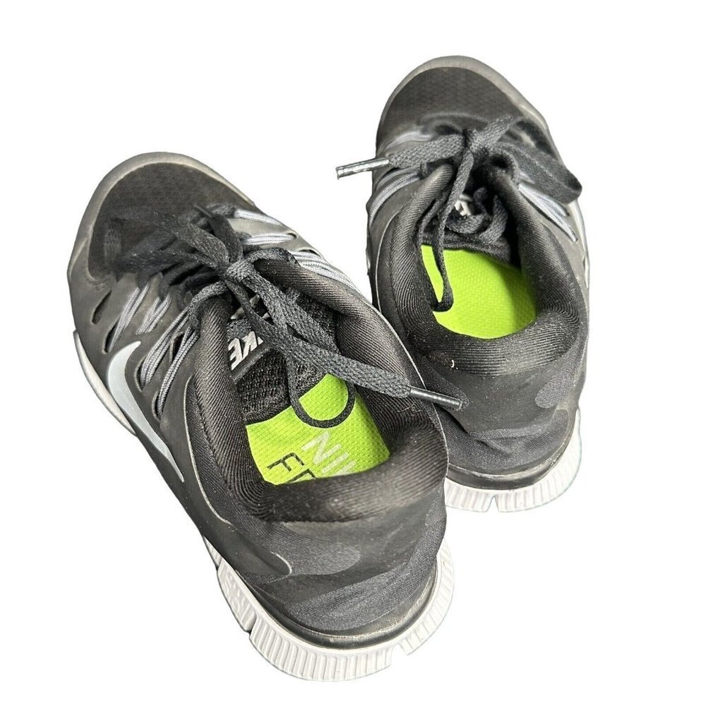 Nike Free Run 5.0 Running Shows Women 6.5 Black Grey White Sneakers - Picture 9 of 11